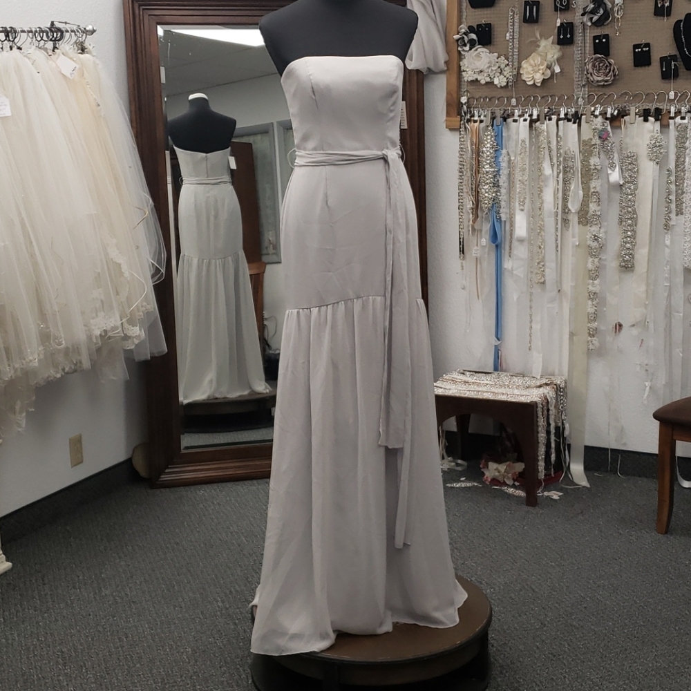 White by Vera Wang, size 4